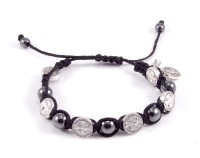 Dziesiątka różańca - bransoletka z medalami św. Benedykta (na sznurku)